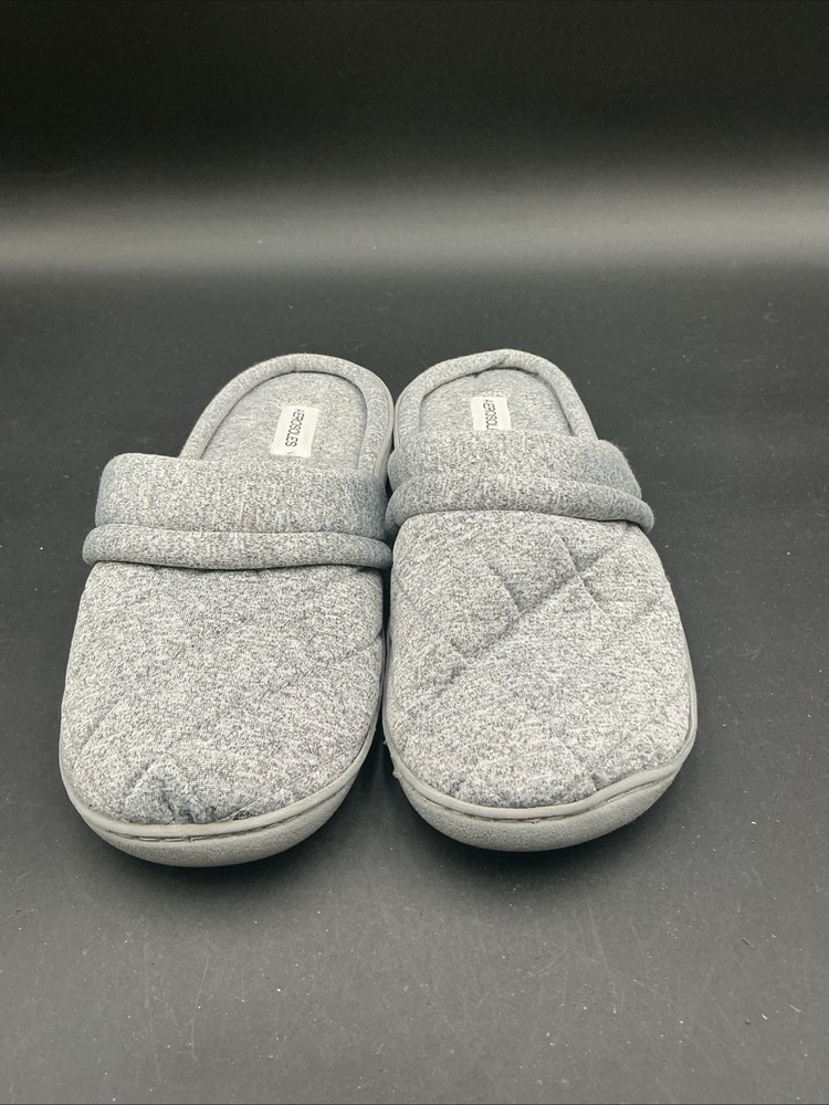 Aerosoles Gray Quilted Slip On Slippers Size XL 9.5-10.5 0403-207