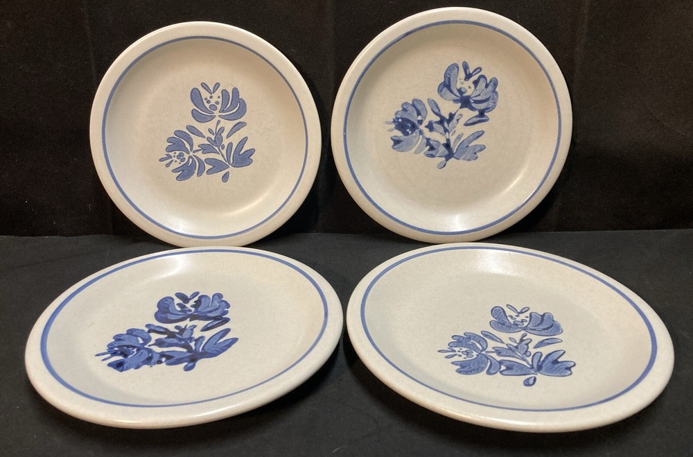 Pfaltzgraff Yorktowne 6.75 Inch Dessert Plates Set of 4
