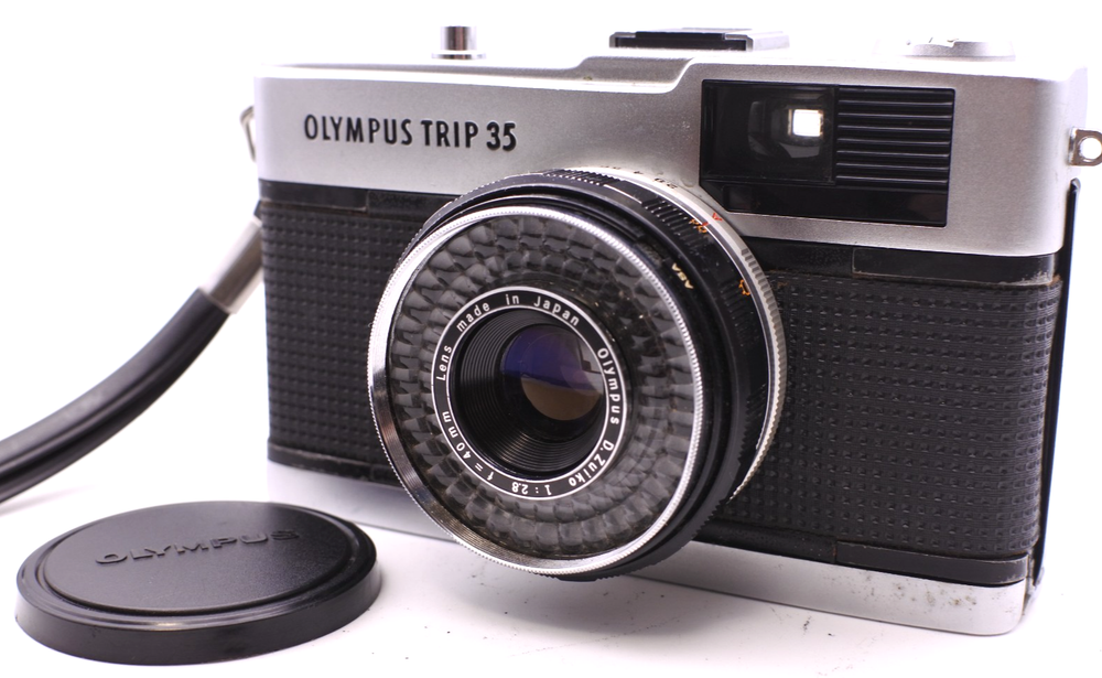 [NEAR MINT] Olympus Trip 35 40mm f/2.8 Film Camera Silver Red Flag OK Japan #507