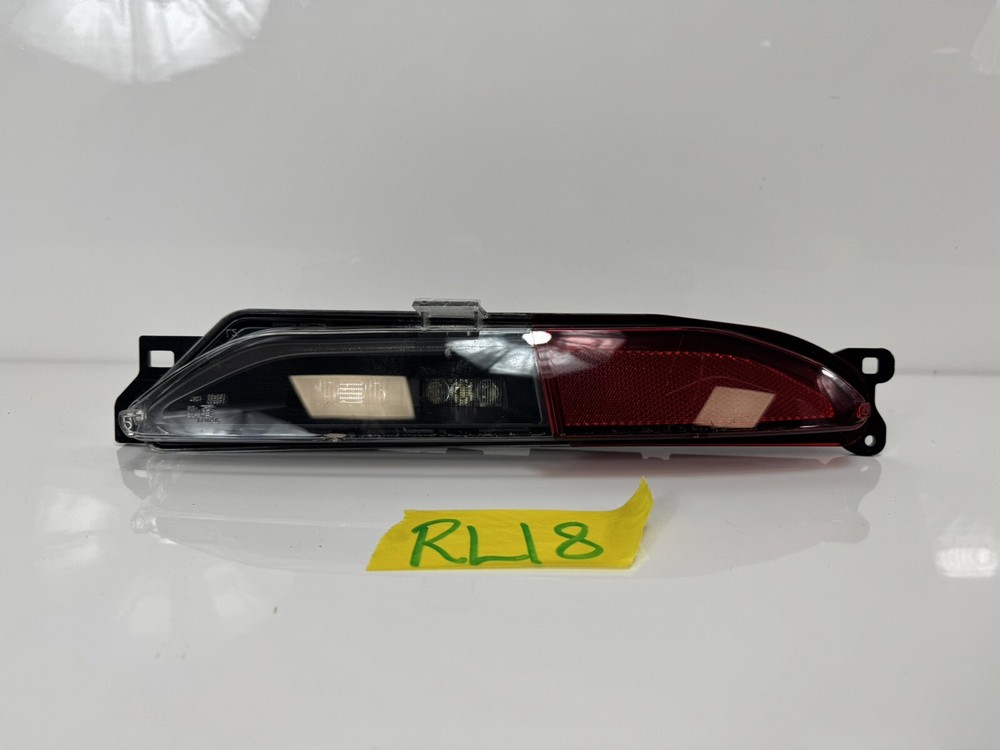 RENAULT MEGANE E-TECH 2021-2024 REAR FOG LIGHT LEFT SIDE 265802052R
