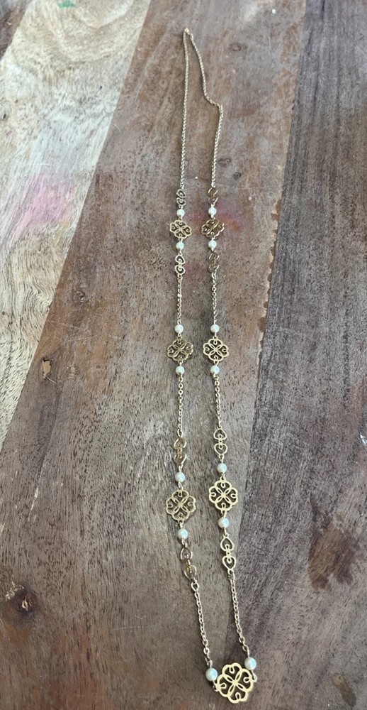 Vintage Gold Tone Dainty Station Chain Necklace with Delicate Clover and Faux Pearl 32 Inch