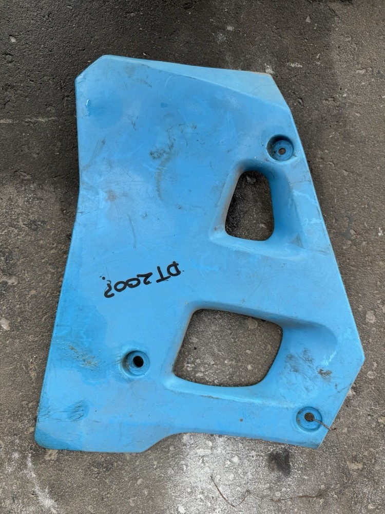 Yamaha DT125 DT 125 200 Side Cover Plastic Trim OEM Genuine Parts