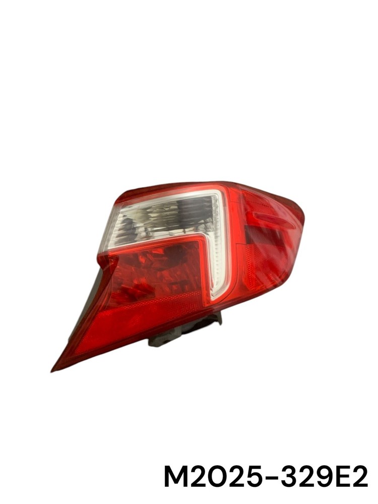 Passenger Right Tail Light Quarter Panel Mounted Fits 12-14 CAMRY 1919076