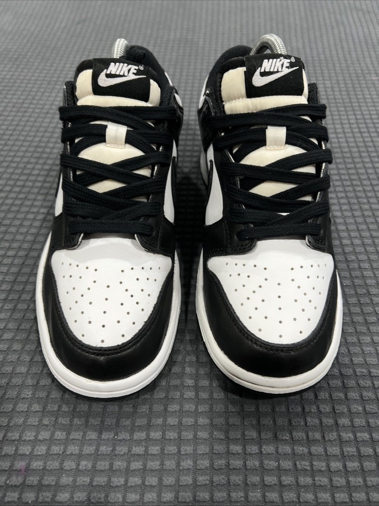 Nike Dunk Low GS Panda Black/White Shoes-Size 6Y CW1590 100 Missing Insoles