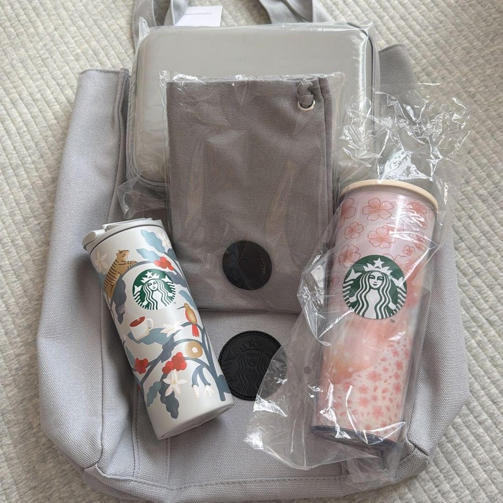 Starbucks Lucky Bag 2026 Tote, 355ml Stainless Bottle, Sakura Tumbler