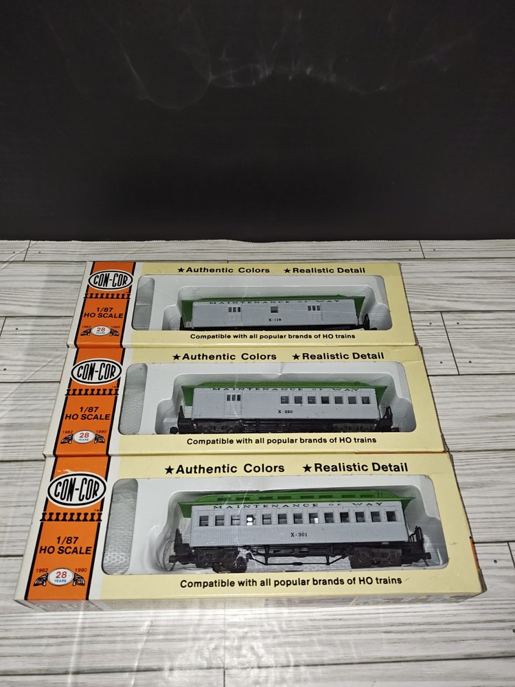 HO Scale 1/87 Con-Cor Maintenance of Way Train Cars Set - 3 Collectible Cars  