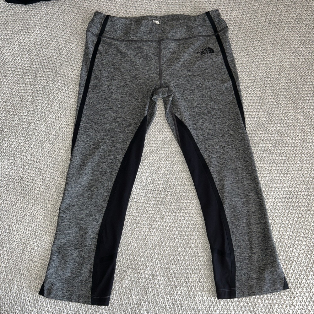 North Face Women's Medium Gray Spandex Capri Leggings