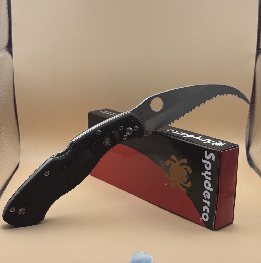 Spyderco Civilian Folding Knife 4.25 VG-10 Steel Serrated Blade Black G10 Handle
