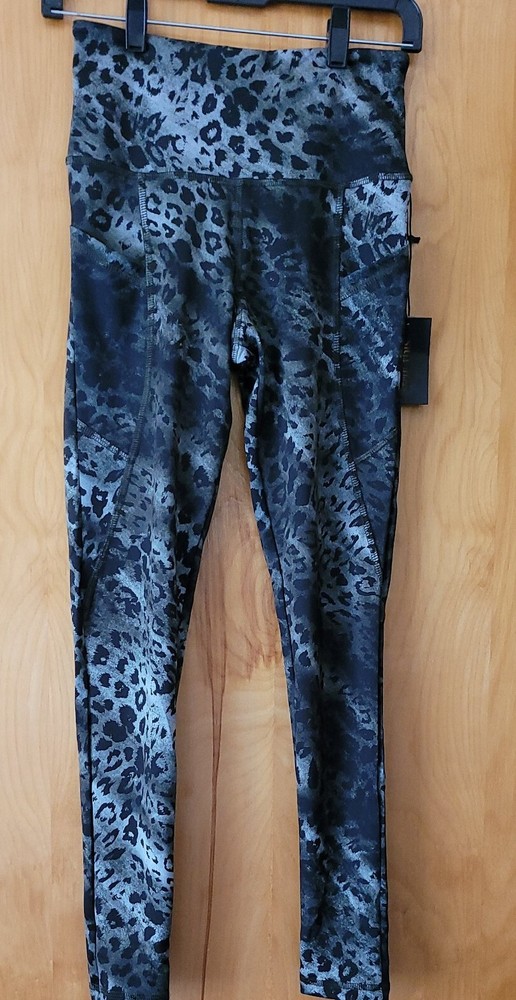 Strut   Leggings Black / green  Size Medium