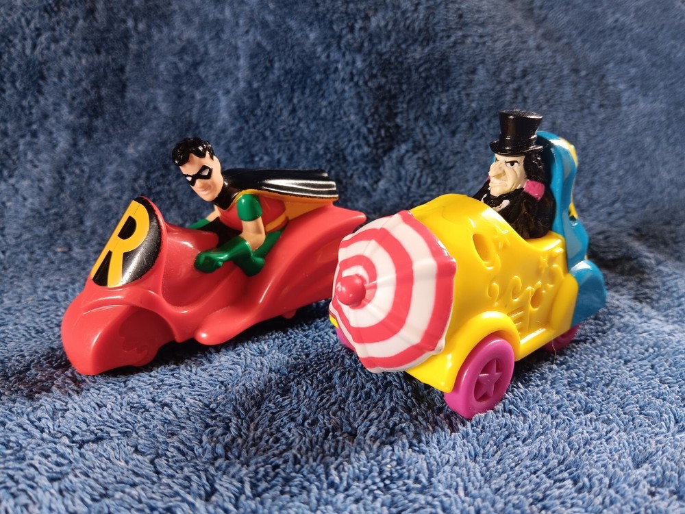 1990s 2 McDonalds Toy Batman Vehicles Robin Penguin DC Animated TV Show Returns
