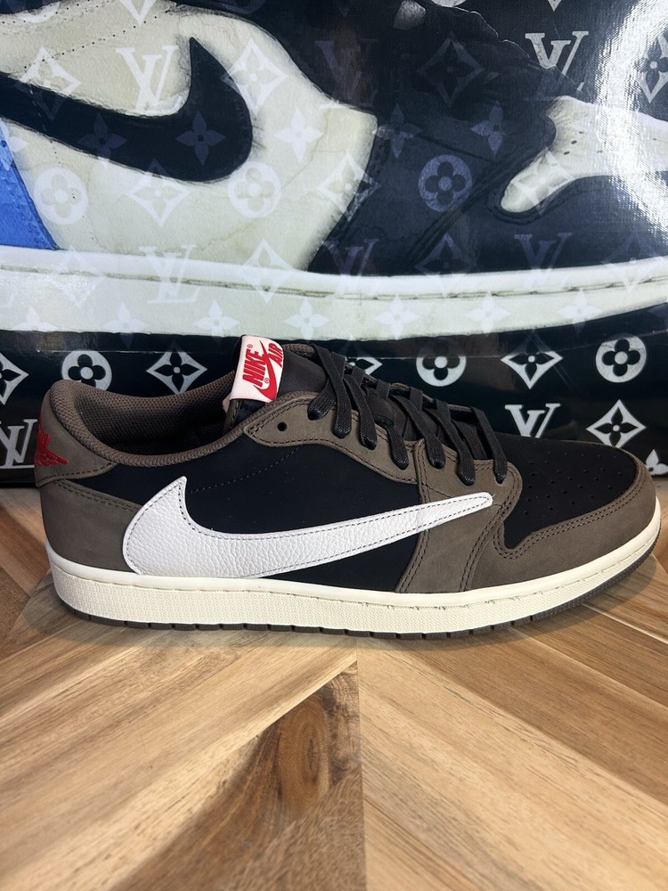 Jordan 1 Low Men’s 13 Brown