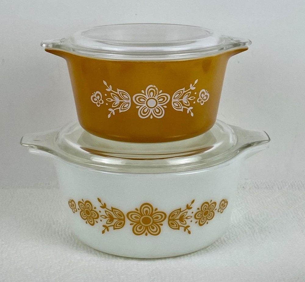 2 VTG PYREX BUTTERFLY GOLD Cinderella Casserole Dish w Lids 473  474 B 1 QT 1.5L