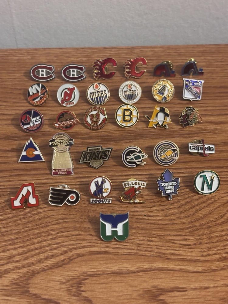 Vintage NHL Hockey Team Logo Lapel Pins Current & Defunct Teams PICK YOUR TEAM