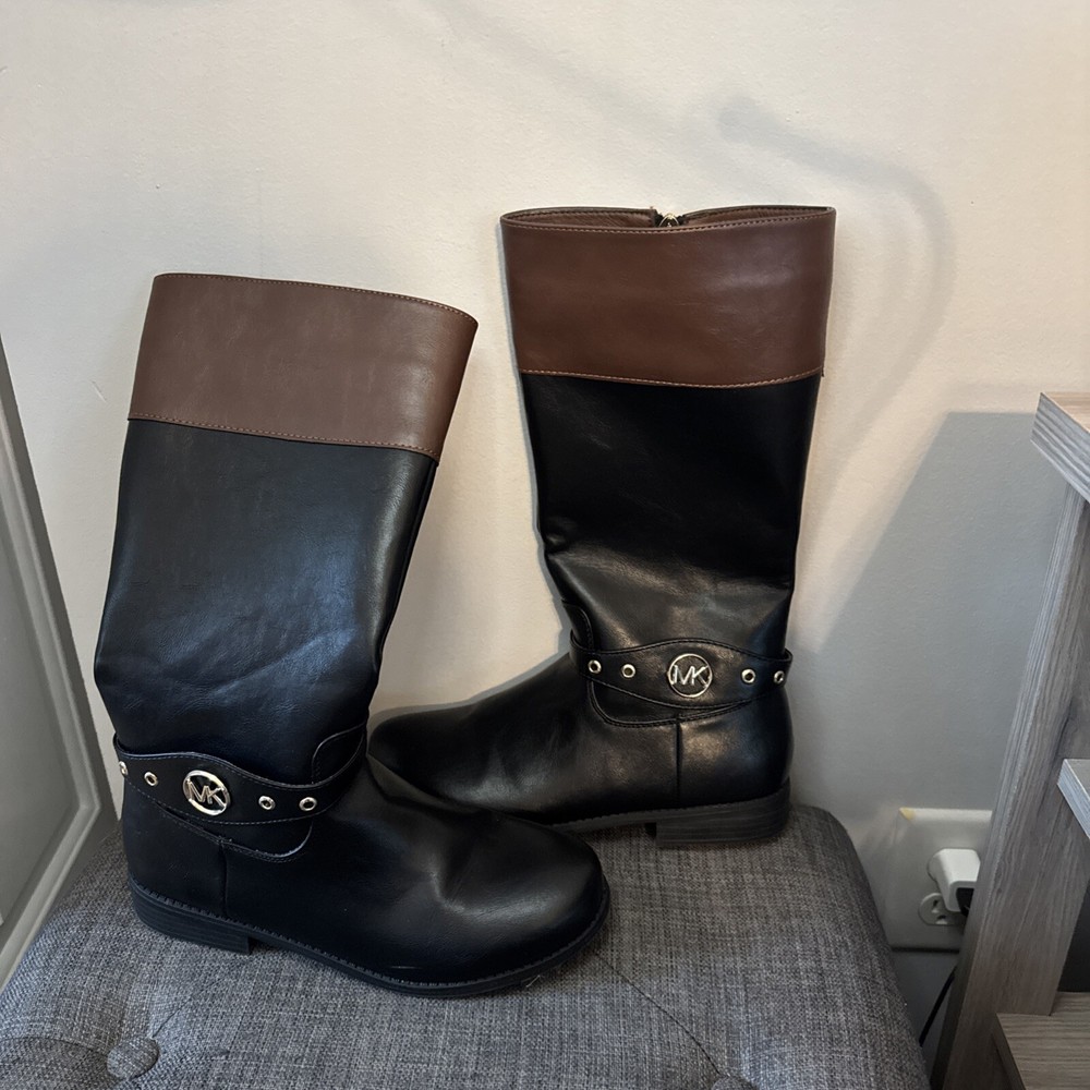 Emma Derby Riding Boot /MICHAEL KORS/