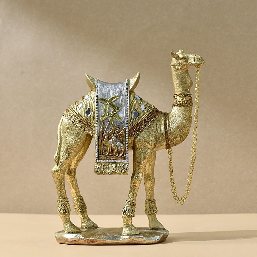 Elegant Resin Camel Sculpture: Decorate Your with