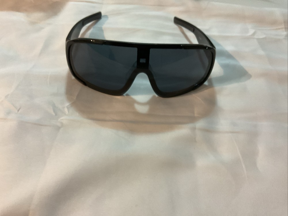 Men's Mirrored Lens Racer Shield Sport Sunglasses for Active Lifestyles