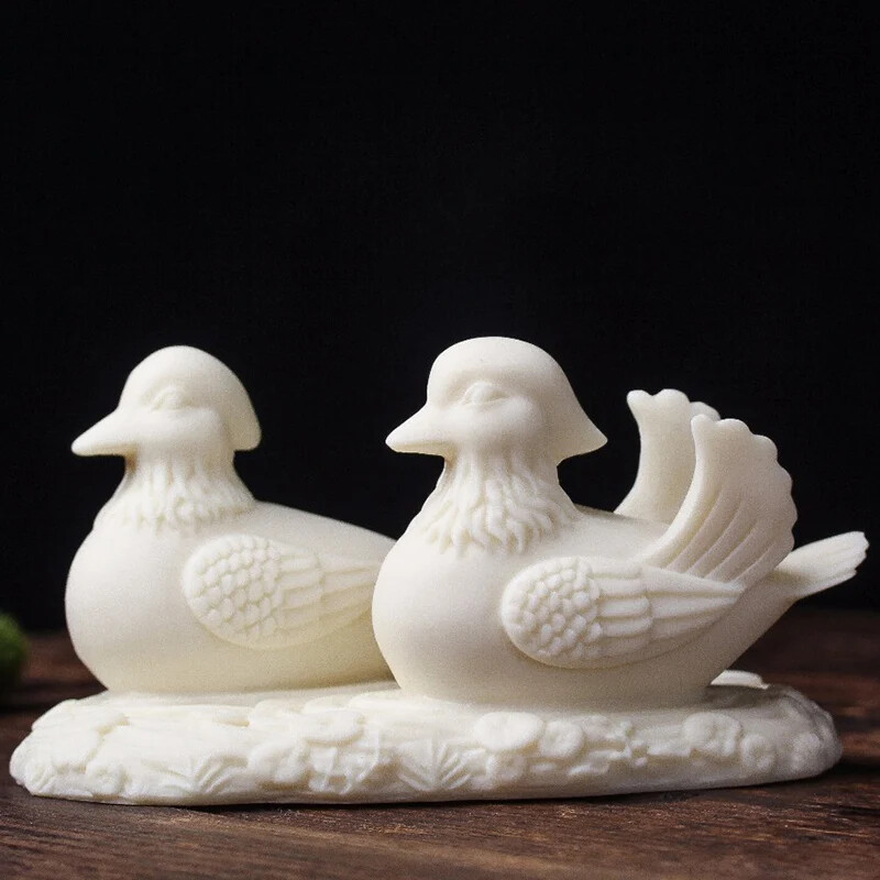 Mandarin Duck Splashing in The Water Statue Resin Art Sculpture Decorations Gift