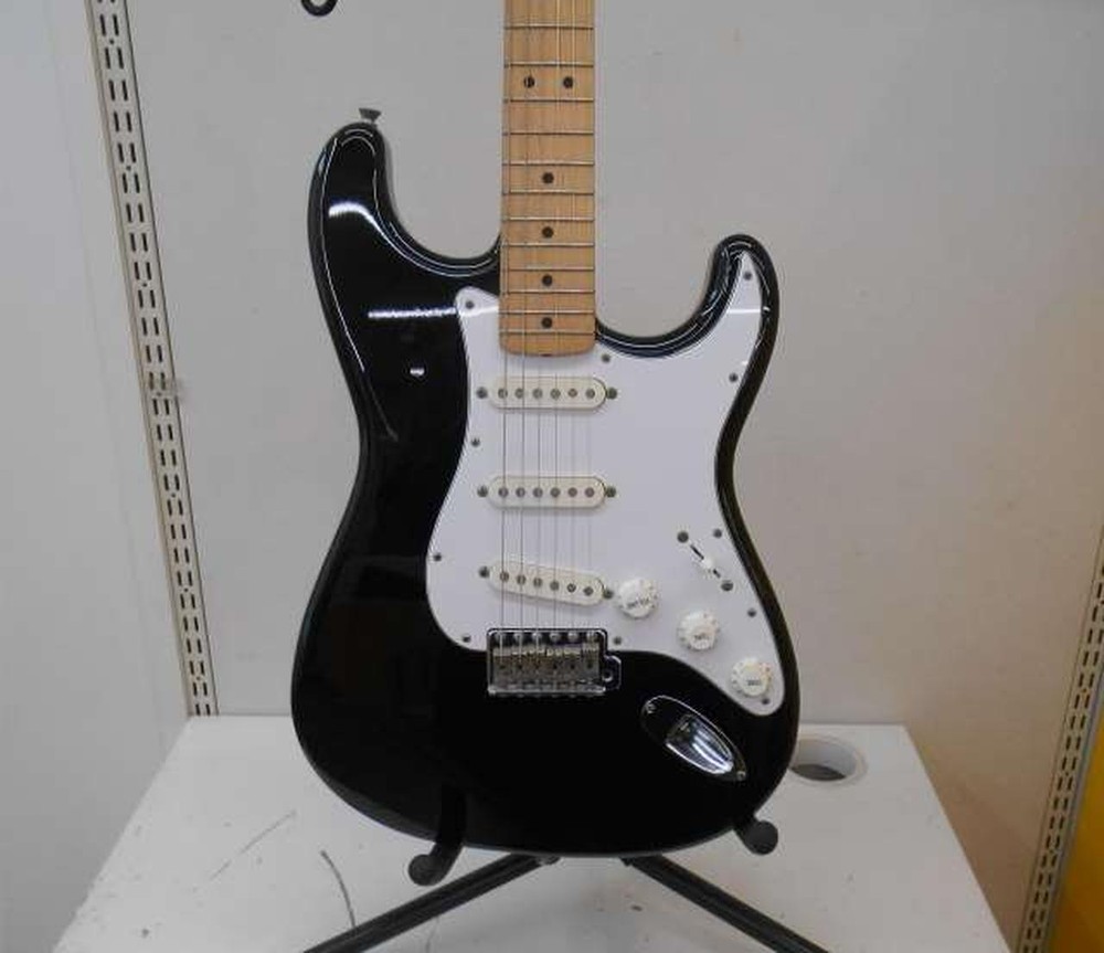 Fender Japan St-Std Stratocaster Type