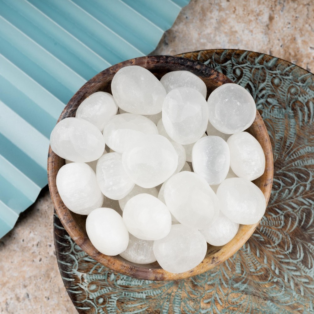 Selenite Tumble Stone for Cleansing Meditation Chakra Healing Reiki Crystal Gift