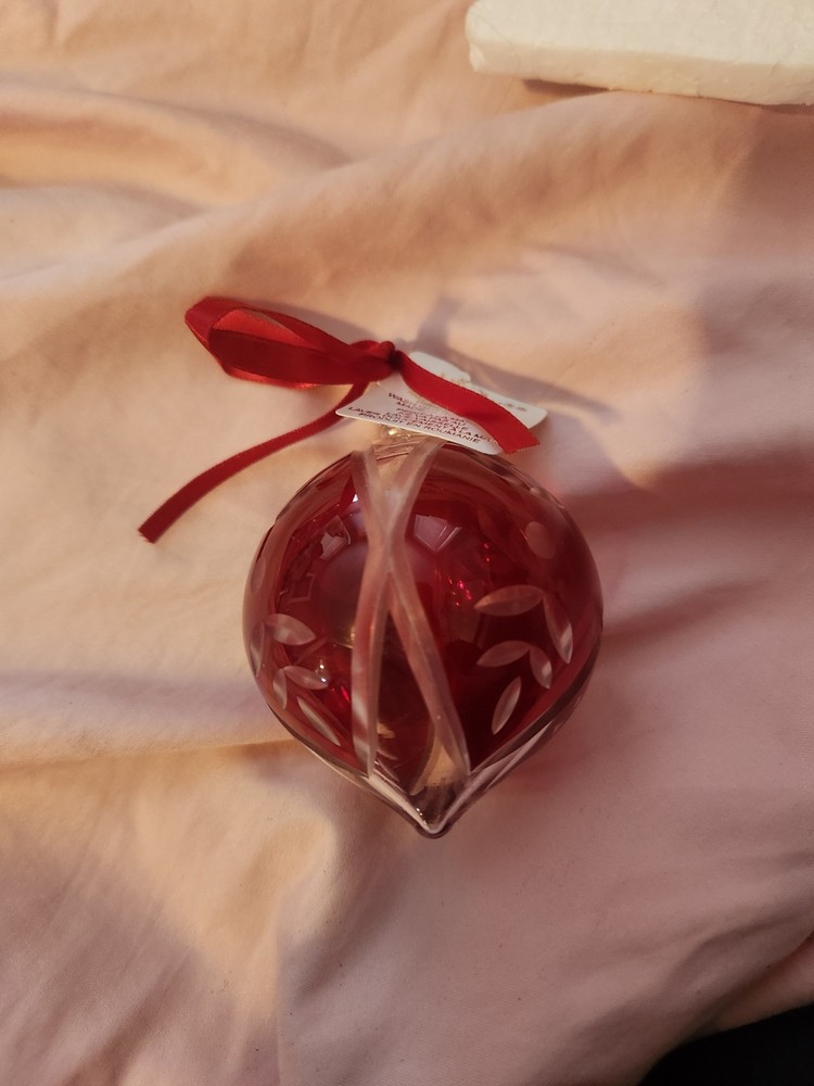 Lenox Crimson Splendor Crystal Red Clear Cut Christmas Tree Ornament Holiday Decor
