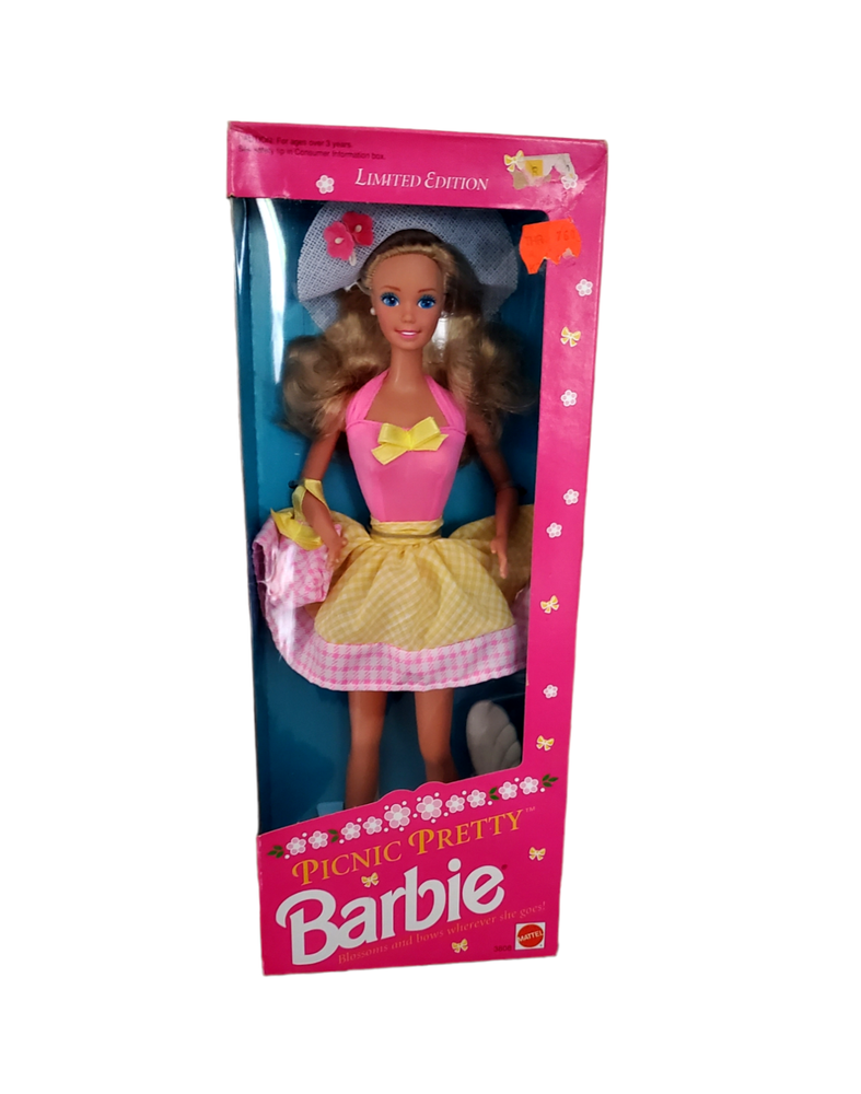 1992 Mattel Barbie Picnic Pretty Limited Edition #3808 Original Packaging