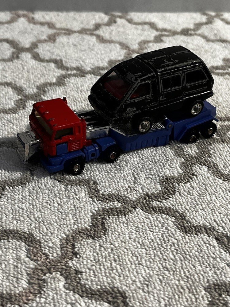 1984 Select Convertors Mini Bots Black Nissan Van Semi Tractor And Trailer ￼