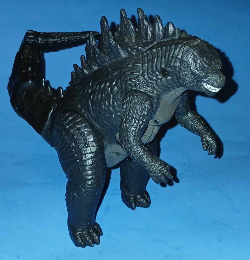 Tail Strike Godzilla 7