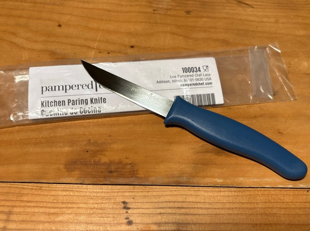 Pampered Chef Blue Paring Knife New In Package Peeling Knife 100034