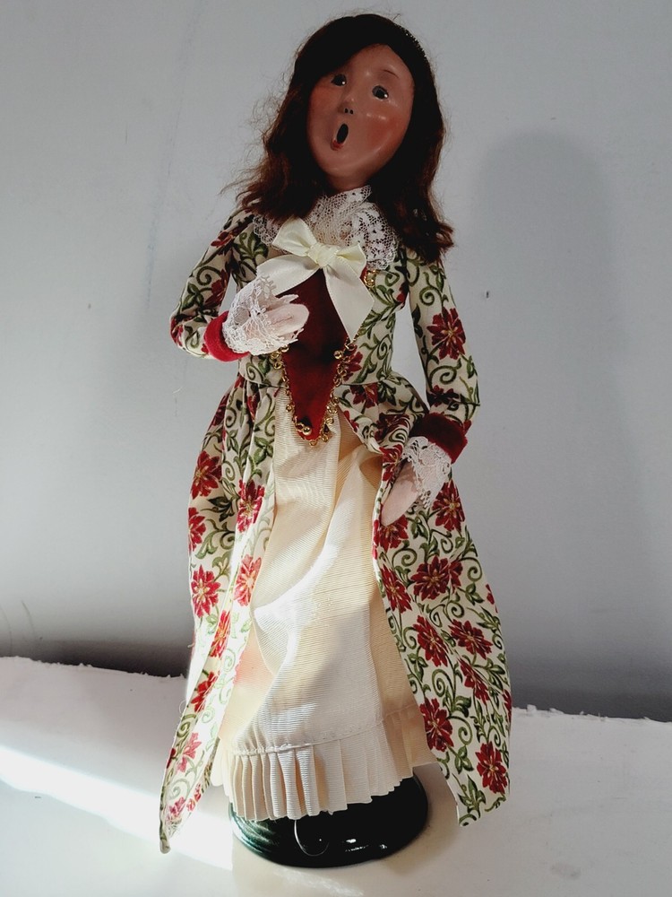 Byers' Choice 9 Ladies Dancing Caroler Figurine  12 Days of Christmas 2010