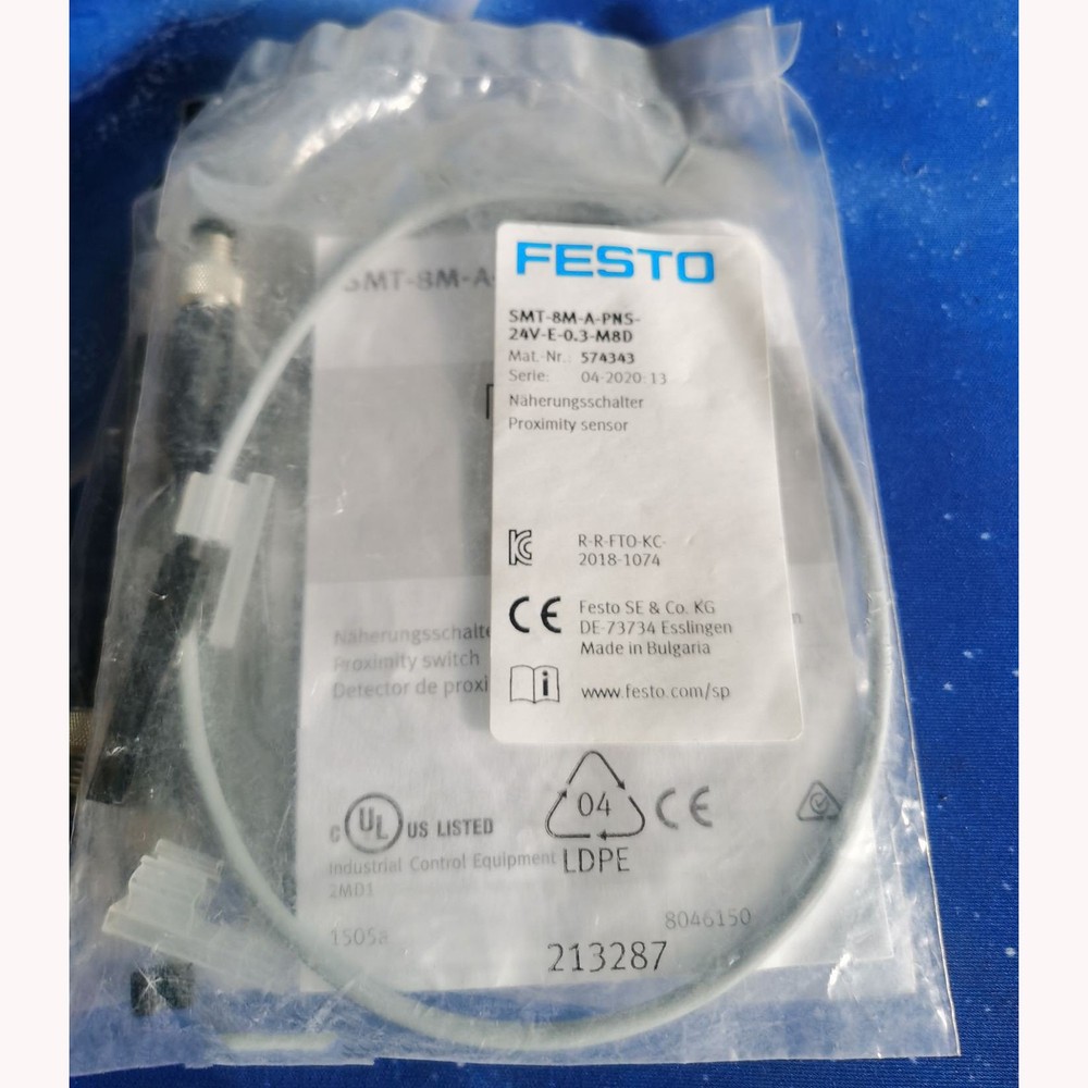 one NEW FESTO SMT-8M-A-PNS-24V-E-0,3-M8D 574343 Proximity switch