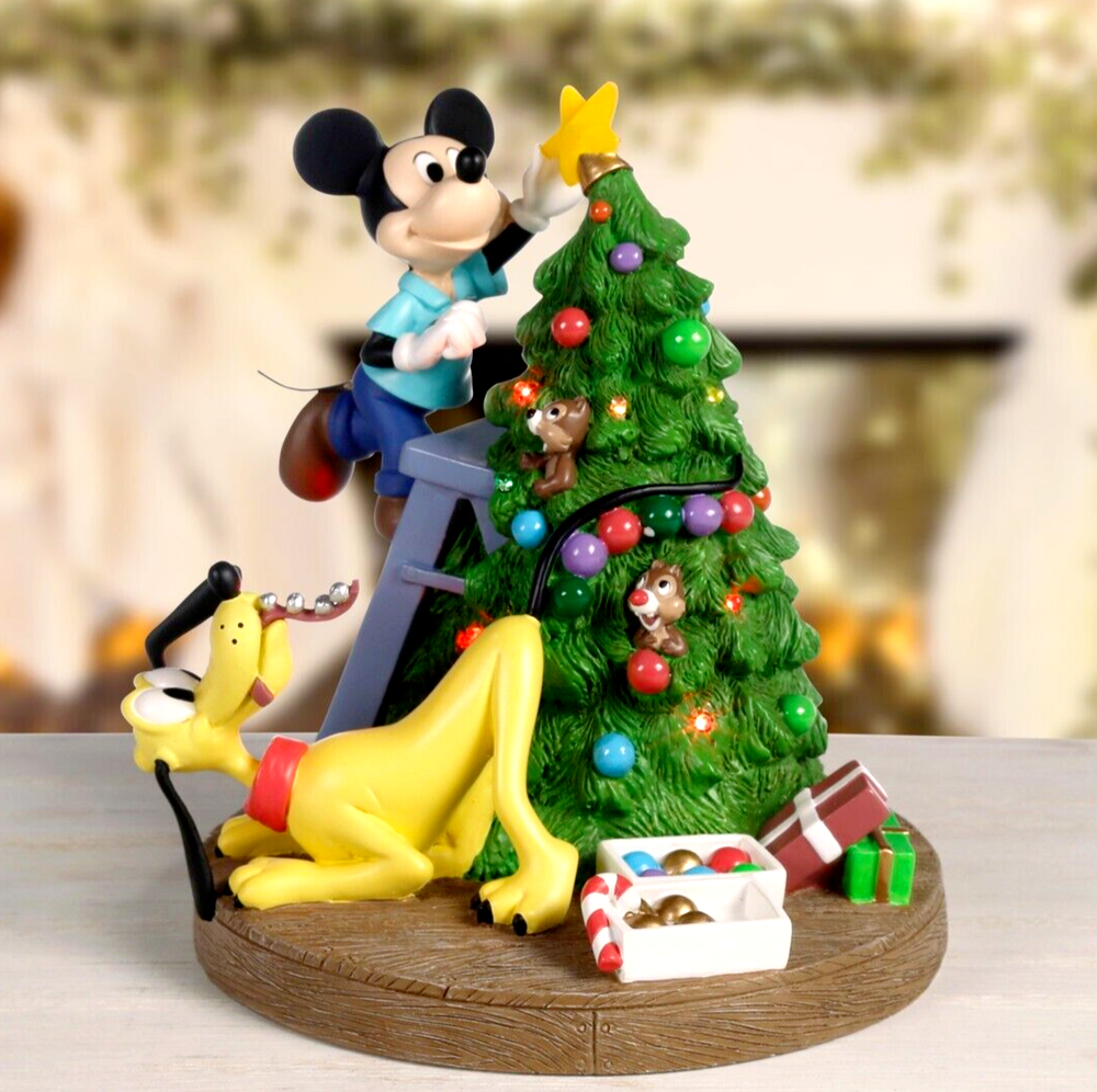 ღ New PRECIOUS MOMENTS DISNEY Figurine MICKEY PLUTO CHIP DALE Christmas Tree LED