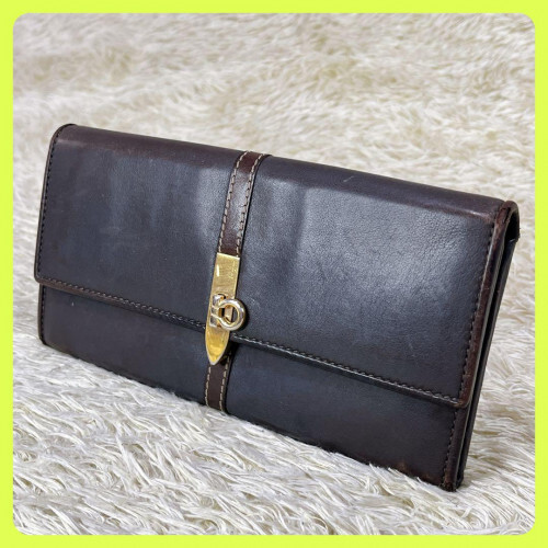 Salvatore Ferragamo Dark Brown Leather Bi-fold Long Wallet 2555