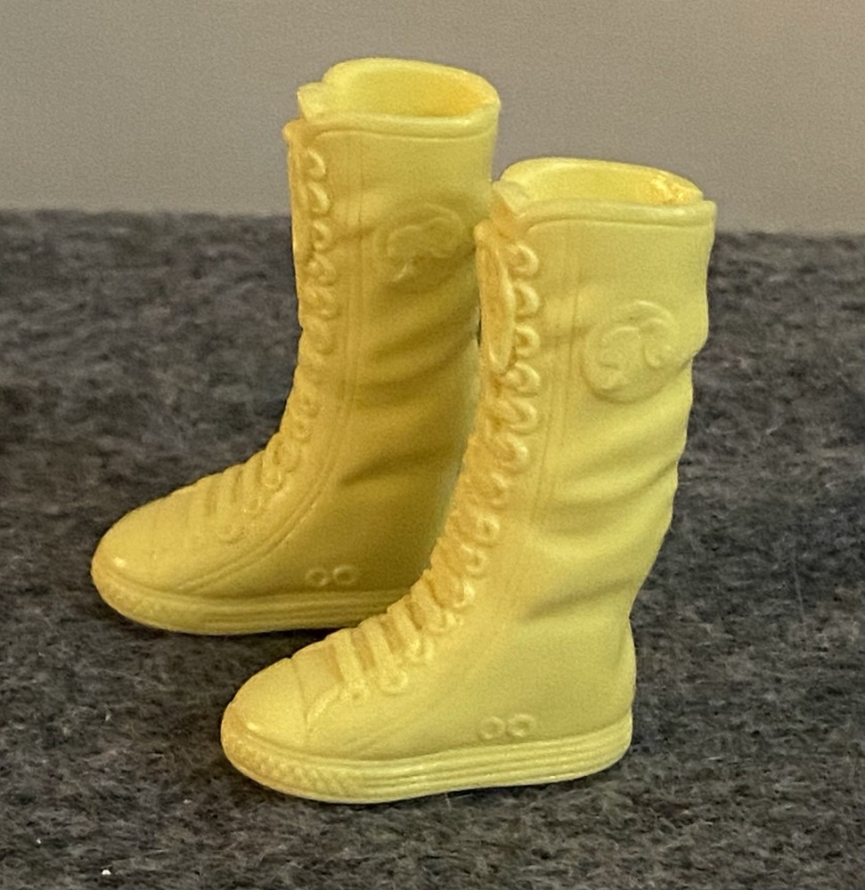Barbie Doll Tall Yellow Lace Up Fashion Boots Barbie Shoes