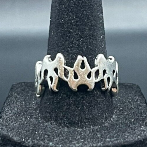 Vintage Antique Silver Tone Flames Ring - Size 9