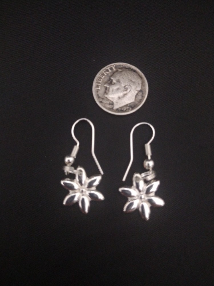 Small Silver Floral Dangle Drop Earrings