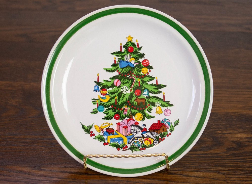 Vintage Yamaka Stoneware NOEL Christmas Tree Salad Plate 7.5