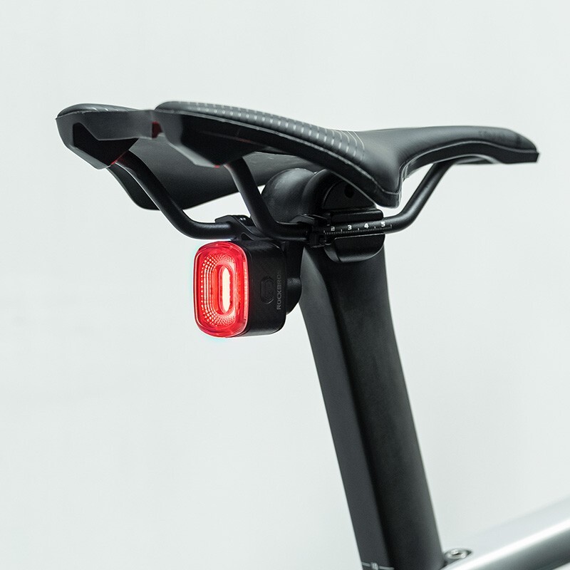ROCKBROS Smart Bicycle Rear Light Auto Brake Waterproof Cycling Taillight Q2