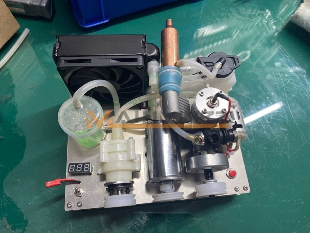 Mini 2-Stroke Water Cooling Methanol Engine Model Toy DIY Micro Generator Motor