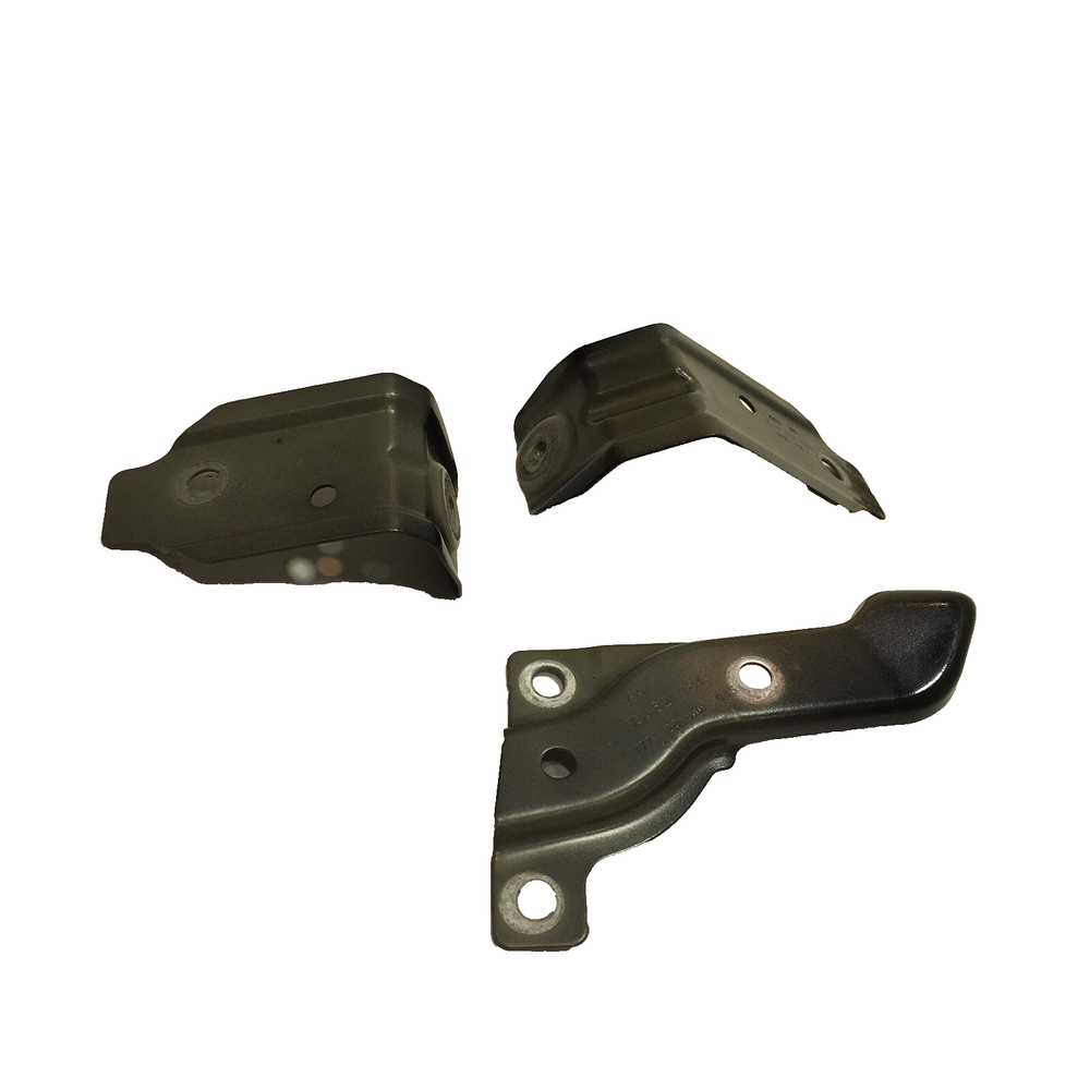 VOLKSWAGEN OEM ATLAS 2018-2024 FRONT PASSENGER FENDER SUPPORT BRACKET SET OF 3