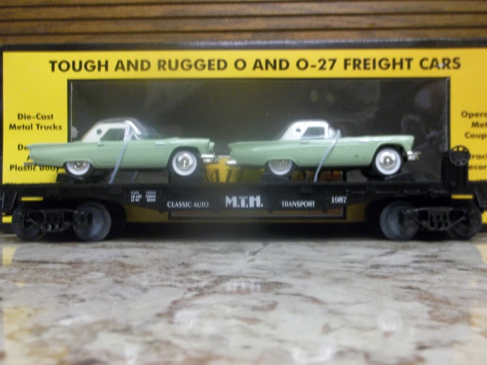 MTH O Gauge RAIL KING 30-7613 Auto Transport Flat Car with Die Cast T-Birds