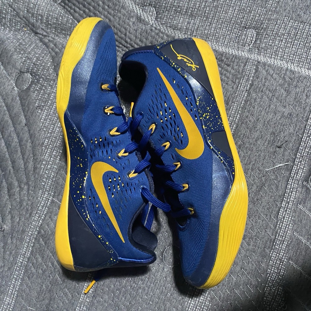 Kobe’s 9 Gym Blue Basketball Shoe Size 10 Men’s