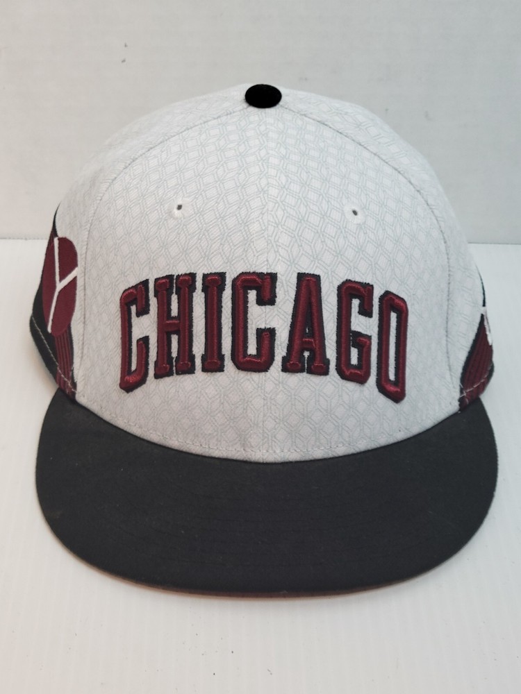 Chicago Bulls New Era 59Fifty Hat 2022/23 City Edition 7 3/8 Fitted Gray Cap NNT
