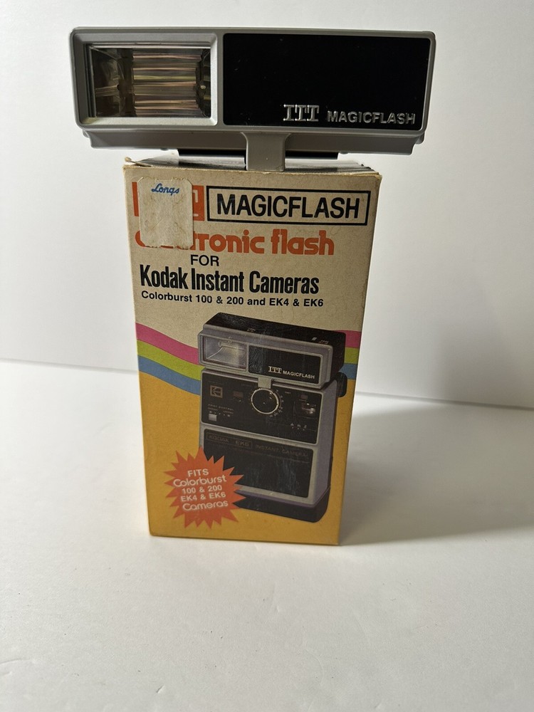 Vintage ITT Magicflash Electronic Flash Model EF-246 Kodak Instant Cameras EK6