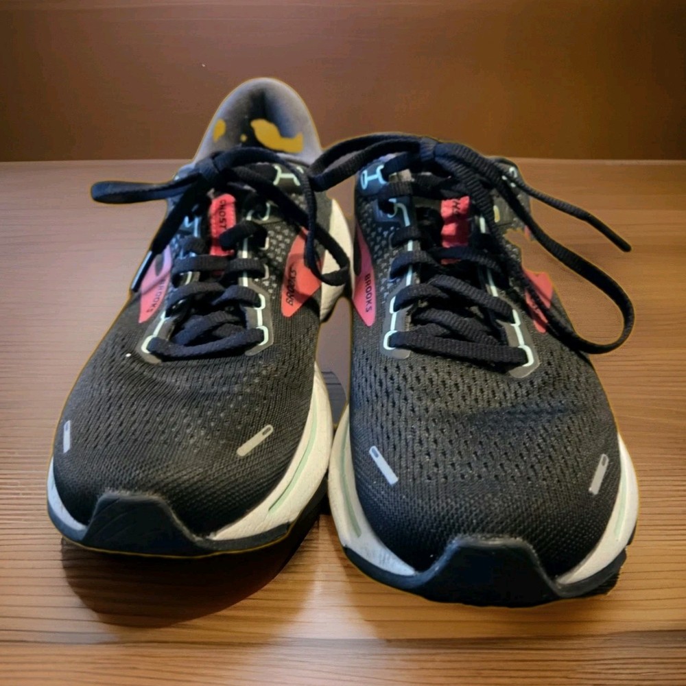Brooks Ghost 14 Running Shoes Black And  Pink Size 9.5