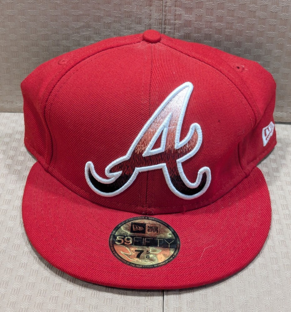 New Era 59Fifty MLB Atlanta Braves Cap-Red w Unique Fading Red Logo Fitted 7 5/8