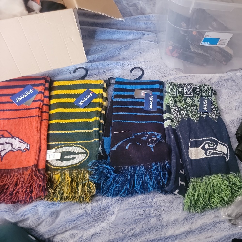 pick your team NFL Football Adult size Winter SCARF Tailgate Christmas Party