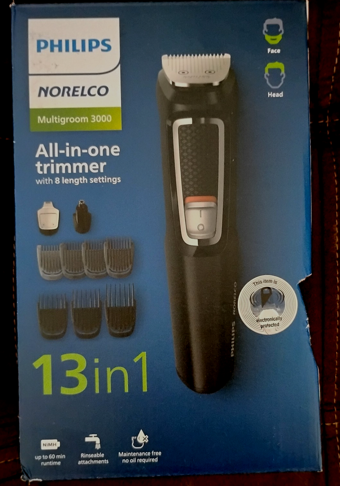 Philips Norelco Multigroom 3000 Trimmer 13-Piece Kit Damaged Box