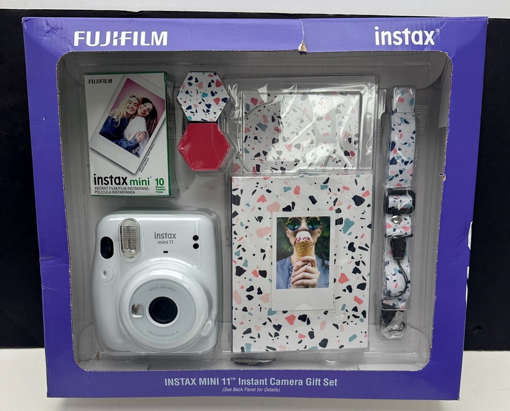 Fujifilm Instax Mini 11 Instant Camera Bundle in White with Accessories  