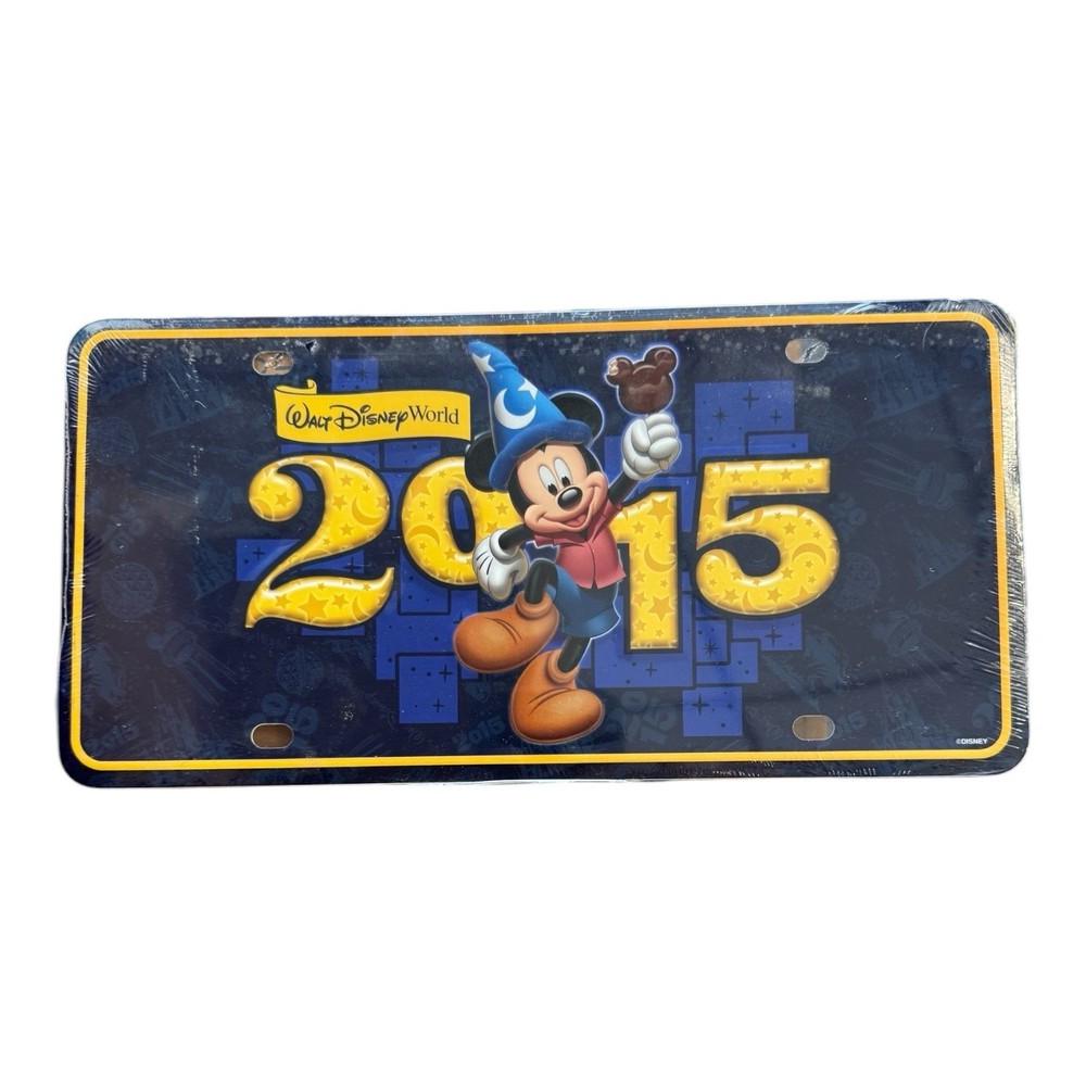 Walt Disney World Parks 2015 Metal Car License Plate Mickey Mouse Sealed