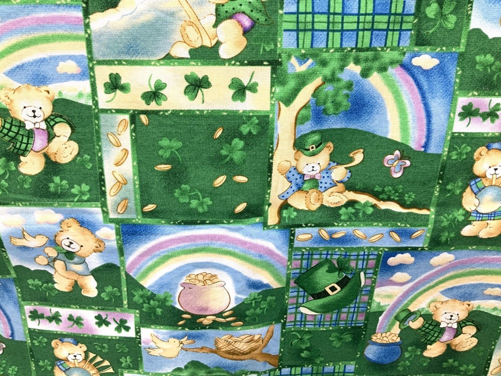 IRISH TEDDYBEAR SQUARES St Patrick's Day Green & Gold 100% cotton 62